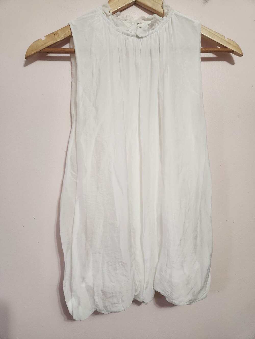 M Made In Italy White Silk Ruffle Mock Neck Sleeveless Balloon Hem Blouse Top S